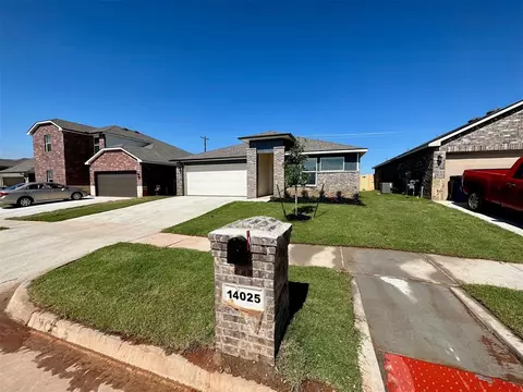 14025 The Brook Blvd, Piedmont, OK 73078
