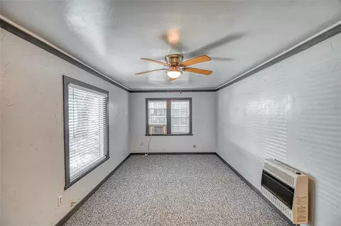 218 W Apache St, Purcell, OK 73080 photo 4