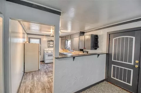218 W Apache St, Purcell, OK 73080 photo 7