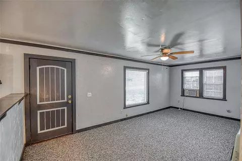 218 W Apache St, Purcell, OK 73080 photo 6