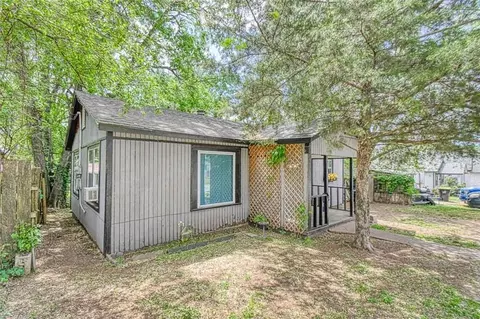 218 W Apache St, Purcell, OK 73080 photo 2