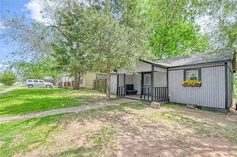 218 W Apache St, Purcell, OK 73080 photo 3