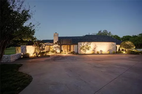 4605 Oakdale Farm Rd, Edmond, OK 73013