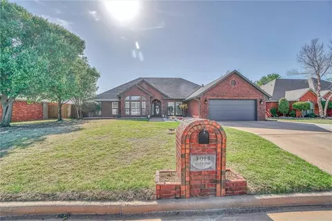 3013 Garrison Rd, Altus, OK 73521