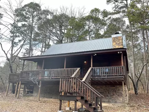 205 Bobber Rd, Broken Bow, OK 74728