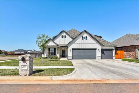 2801 Canyon Berry Ln, Yukon, OK 73099