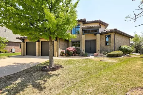 16741 Little Leaf Ct, Edmond, OK 73012