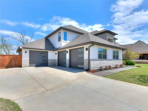 2011 Ithaca Dr, Norman, OK 73071 photo 2