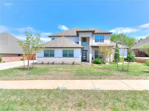 2011 Ithaca Dr, Norman, OK 73071
