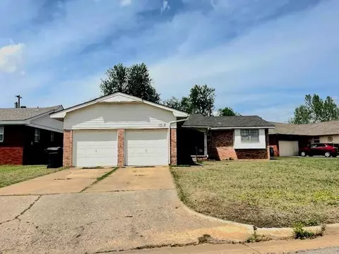 1013 SW 69th St, Oklahoma City, OK 73139