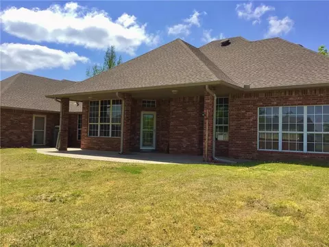 208 Scottie Dr, Tuttle, OK 73089 photo 8