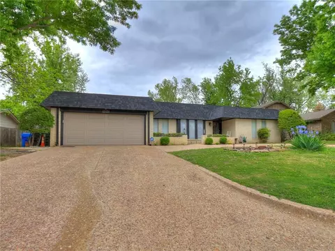 1817 Logan Dr, Norman, OK 73069 photo 3