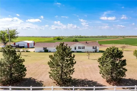 11651 W County Road 70, Crescent, OK 73028