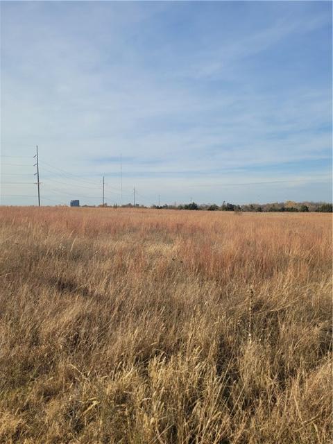 Wilshire & N Kelly Avenue, Oklahoma City, OK 73131