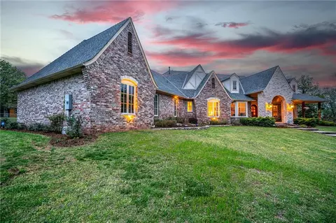10500 Stone Gate Way, Arcadia, OK 73007 photo 3