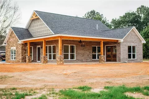 73 Clover Ln, Broken Bow, OK 74728