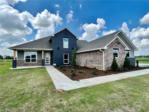 4117 Thunderhead Rd, Newcastle, OK 73065