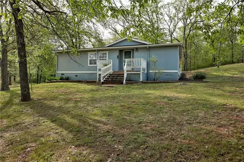 3525 Hensley Rd, Norman, OK 73026