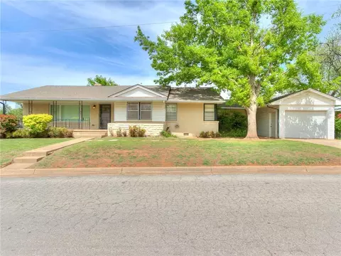 1627 S 15th St, Chickasha, OK 73018
