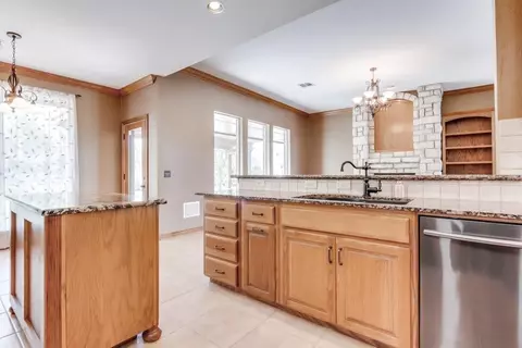 4809 Red Hawk, Guthrie, OK 73044 photo 13