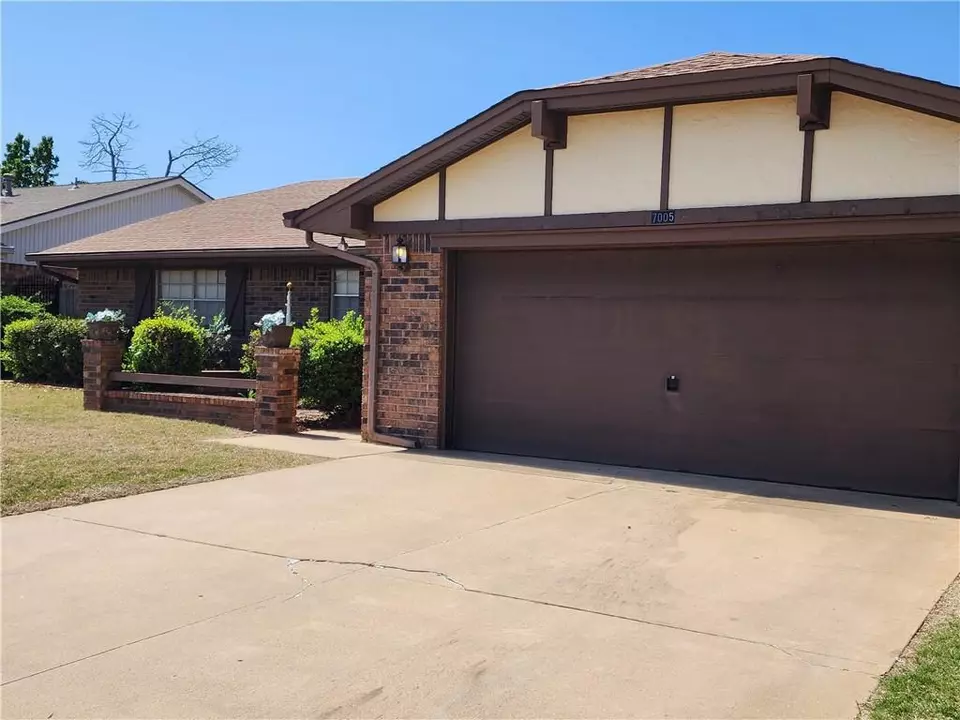  7005 S Harvey Ave, Oklahoma City, OK 73139 photo 1