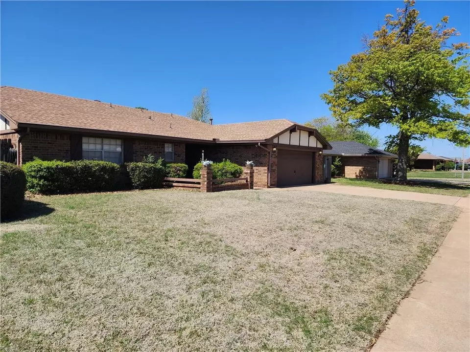  7005 S Harvey Ave, Oklahoma City, OK 73139 photo 2