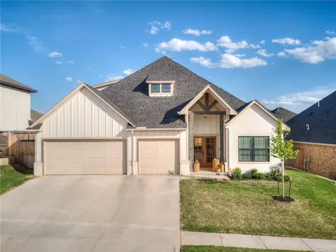 7412 NW 158th St, Edmond, OK 73013