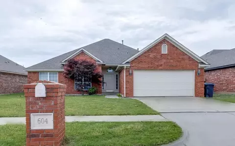 604 SW 159th Ter, Oklahoma City, OK 73170
