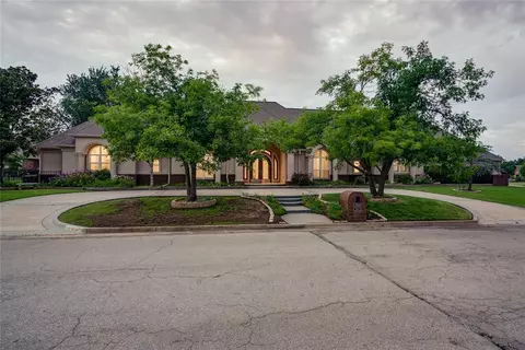 11601 Country Dr, Oklahoma City, OK 73170