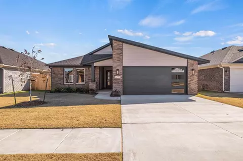 3244 Pagoda Pead Dr, Yukon, OK 73099