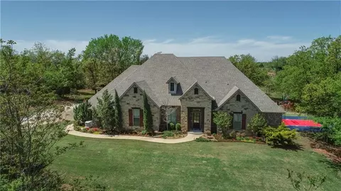 5101 Wheatley Way, Edmond, OK 73034