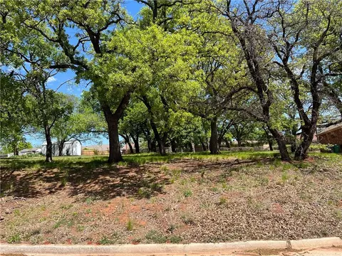 E Timber Lane, Oklahoma City, OK 73111