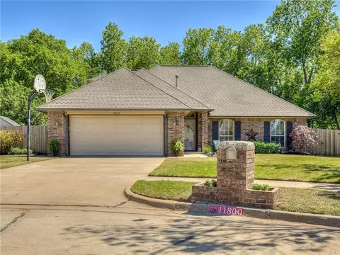 11800 Kingsridge Ter, Oklahoma City, OK 73170