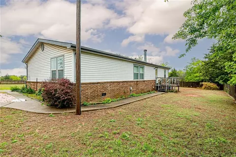 4101 E Horseshoe Ln, Moore, OK 73160 photo 31