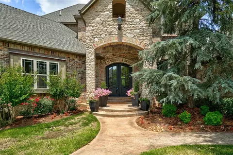 4609 Frisco Bridge Blvd, Edmond, OK 73034