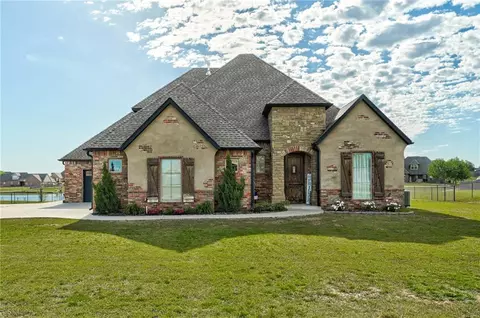 788 Sterling Dr, Choctaw, OK 73020