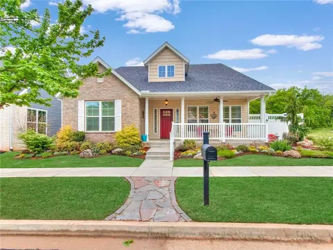 3340 Chardonnay Ln, Norman, OK 73071
