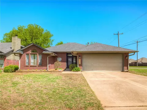 1121 Golden Eagle Dr, Norman, OK 73072