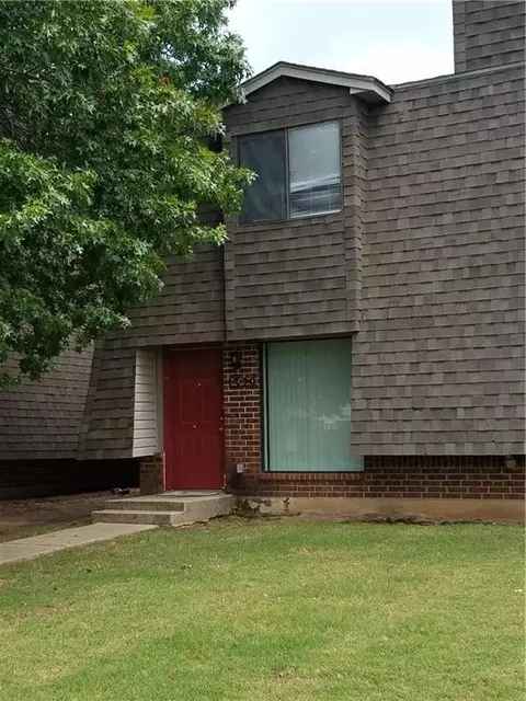 1329 Eastgate Dr #1331, Norman, OK 73071