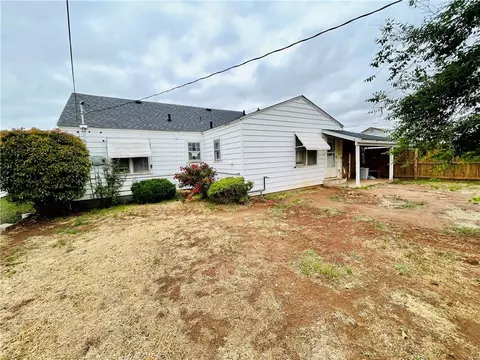 504 N Willard St, Altus, OK 73521 photo 23