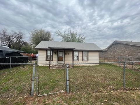 Undisclosed, Yukon, OK 73099 photo 1