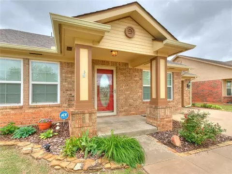 608 Leopard Lily Dr, Norman, OK 73069