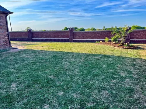 4521 Moorgate Dr, Norman, OK 73072 photo 5