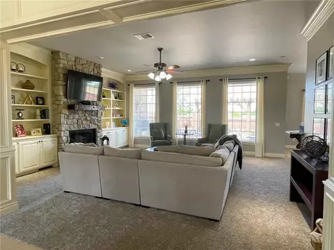 4521 Moorgate Dr, Norman, OK 73072 photo 9
