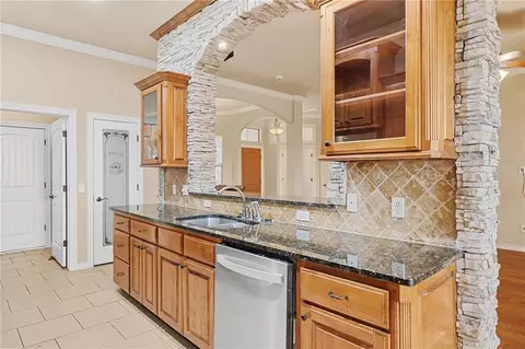 801 Kelsi Dr, Moore, OK 73160 photo 13