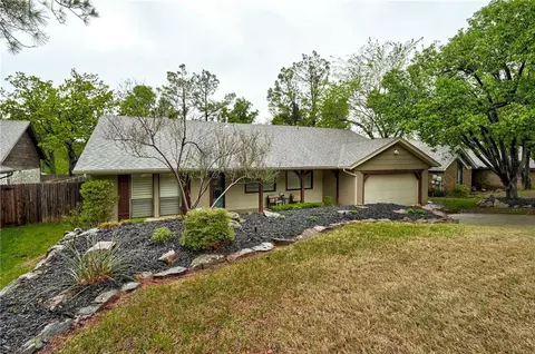2029 Bent Twig Rd, Edmond, OK 73013
