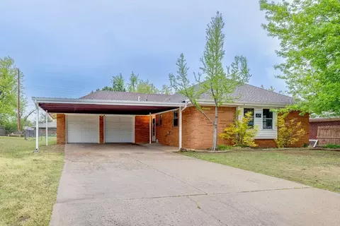 629 Kingston Pl, Yukon, OK 73099