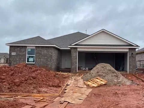 10400 SW 41st Pl, Mustang, OK 73064