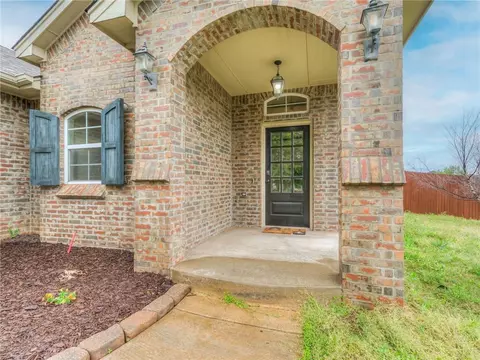 3040 NW 191st Ter, Edmond, OK 73012