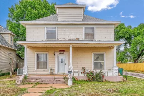 401 W Lincoln St, Mangum, OK 73554